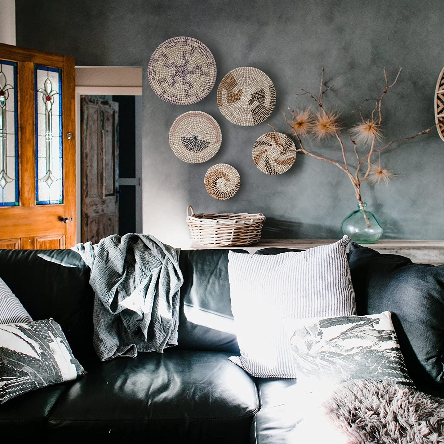 HNHMT Wall Basket Decor, Set of 5 Woven Basket Wall Decor, Handmade Hanging Wall Basket for Living Room or Bedroom, Unique Boho Wall Art.