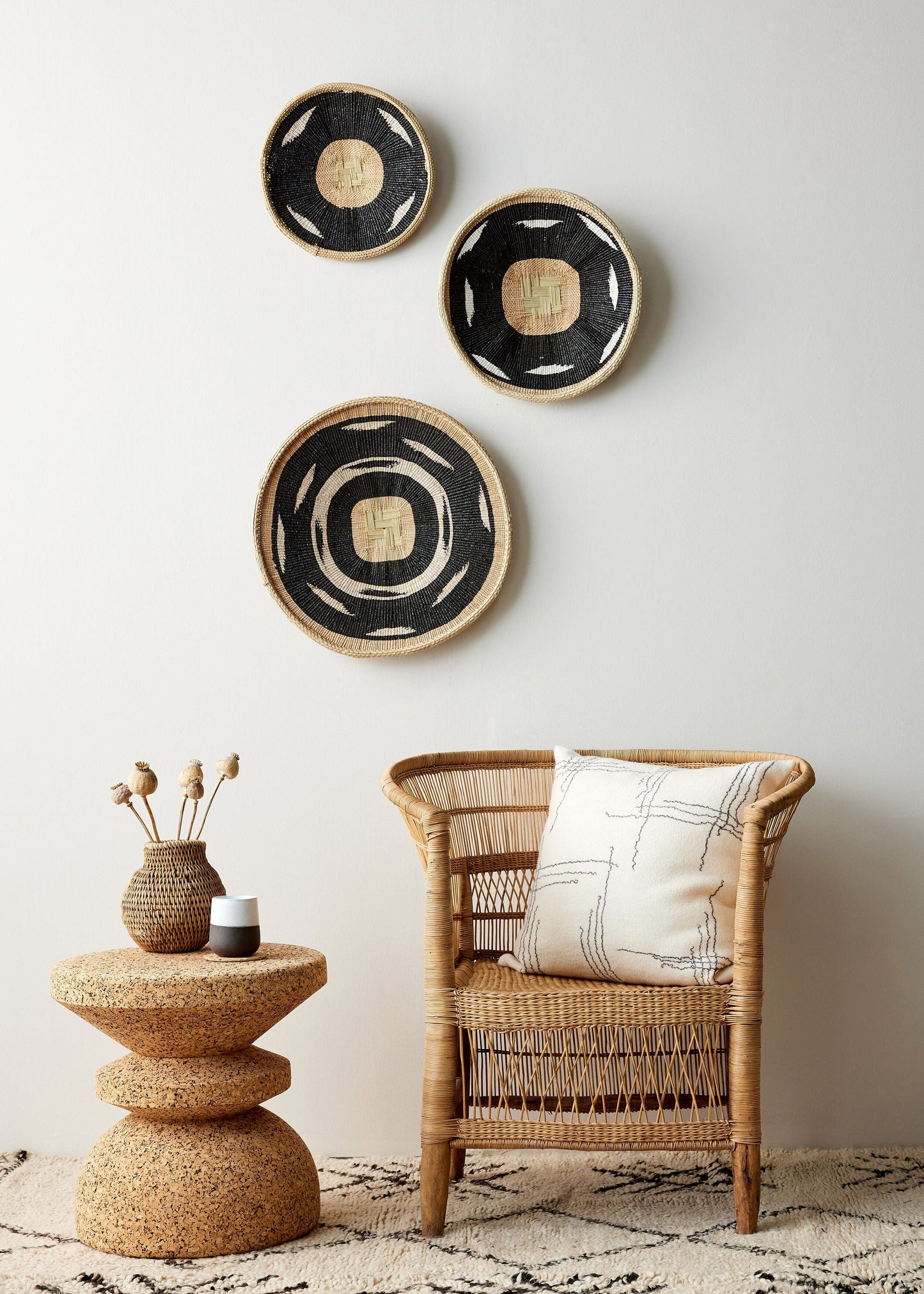 Nolyia Black Flat Basket