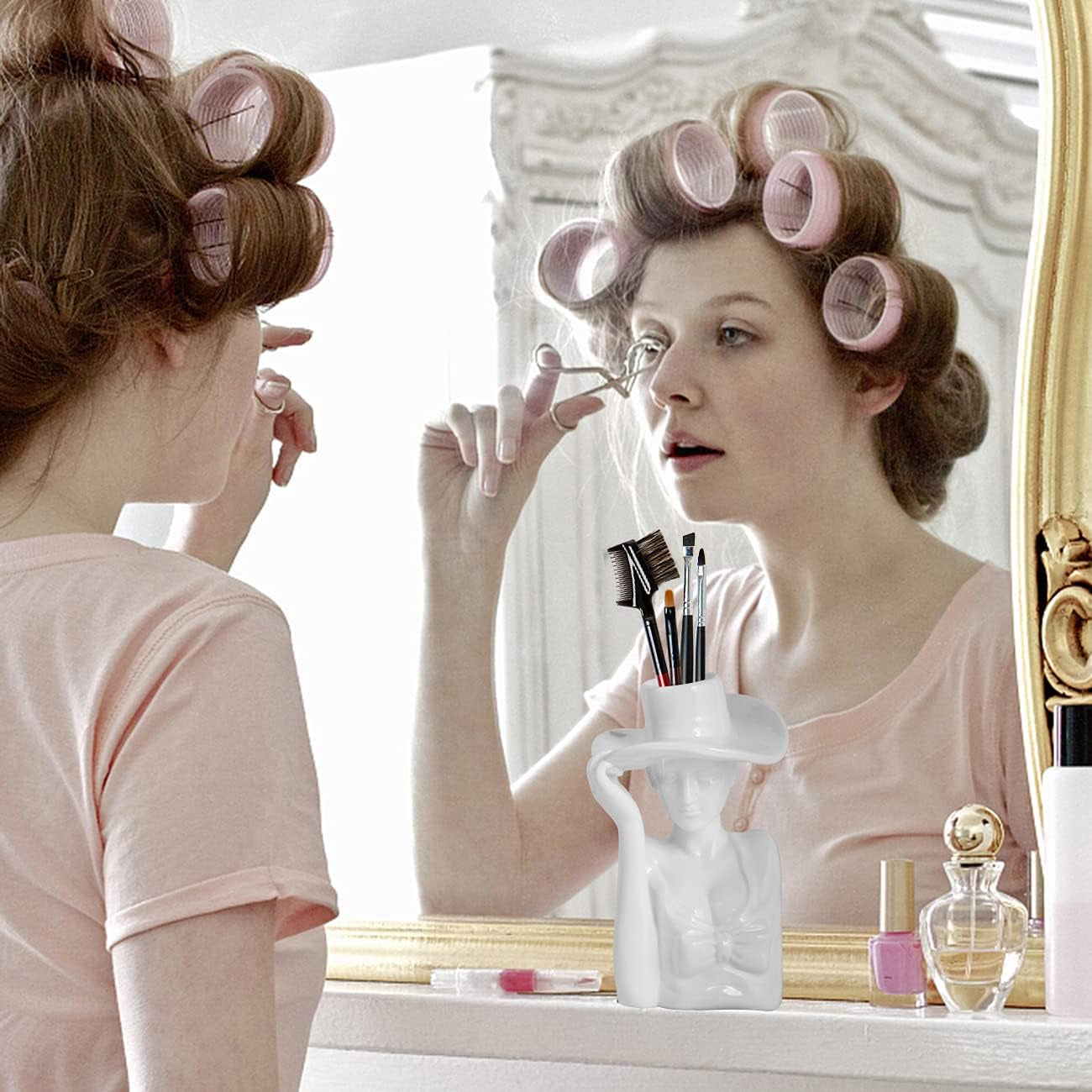 Art Female Form Body Ceramic Vase for Flowers, Creative Elegant Upper Body Woman Face Head Hand Arrangement Sculpture Vase with Cowgirl Top Hat Design for Home Decor, 6 Inch, Glossy White