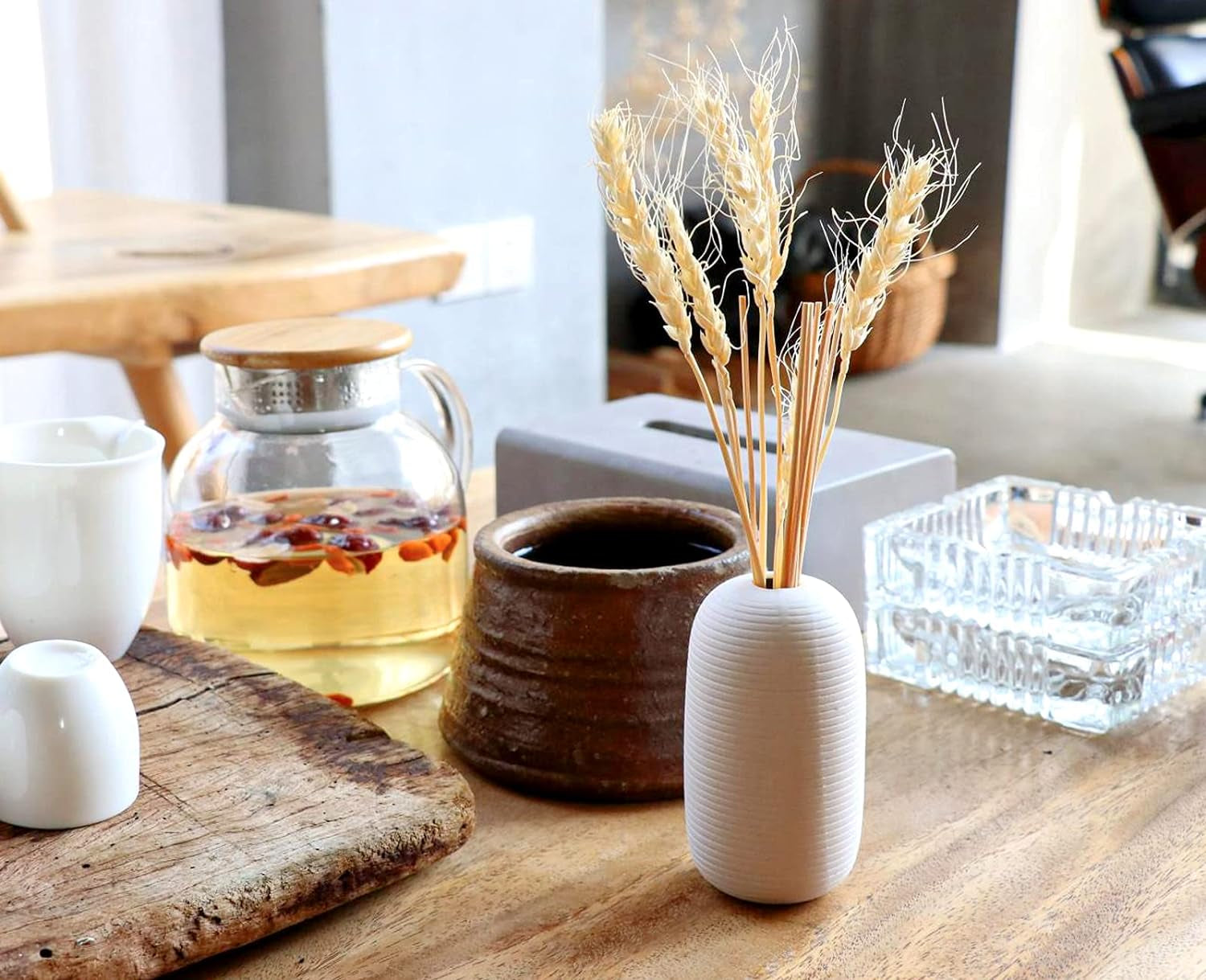 Reed Diffuser, Reed Diffuser Set, Oil Diffuser & Reed Diffuser Sticks, Red Pomegranate Scented Home Fragrance Refill Diffuser, Preserved Real Flower Sandalwood Diffuser with Incense Sticks